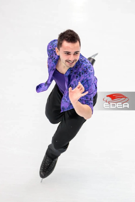 Ice Gallery Skates U.S.